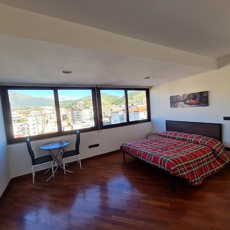 La Grotta Stazione Villa Salerno Kültér fotó