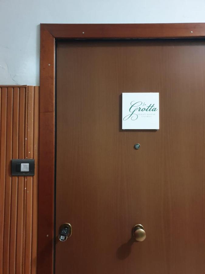 La Grotta Stazione Villa Salerno Kültér fotó